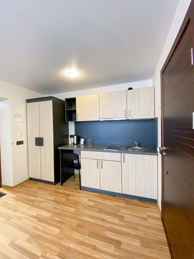 "Ava" Apgyvendinimo Istaiga Hostel Vilnius Ngoại thất bức ảnh